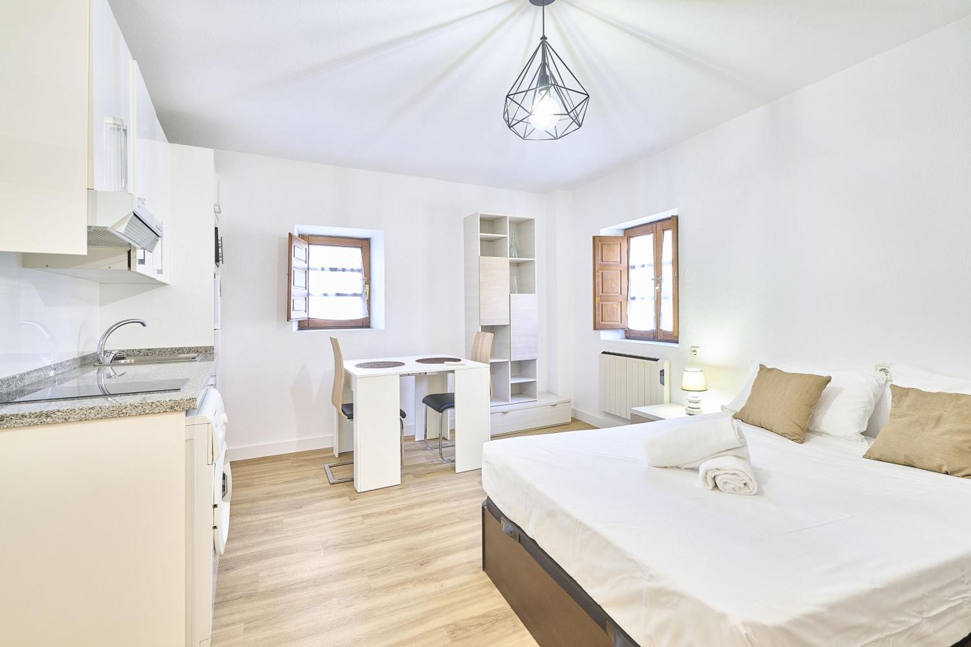 Ferienwohnung Traviesa 22 By Keyhom Salamanca Exterior foto